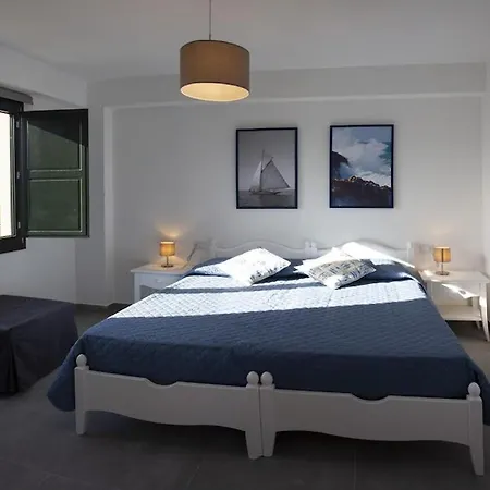 Dell'eden Con 9 Da Letto In 6 Unita Abitative * 라스카리