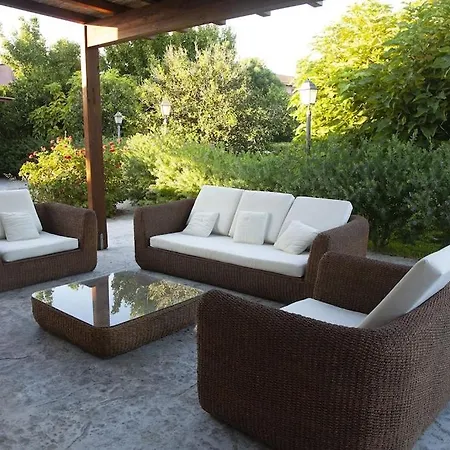 Dell'eden Con 9 Da Letto In 6 Unita Abitative