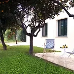Dell'eden Con 9 Da Letto In 6 Unita Abitative * Lascari