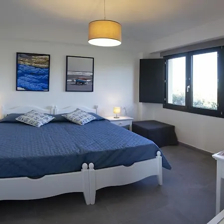 Dell'eden Con 9 Da Letto In 6 Unita Abitative 라스카리