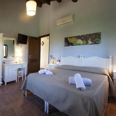 Dell'eden Con 9 Da Letto In 6 Unita Abitative *